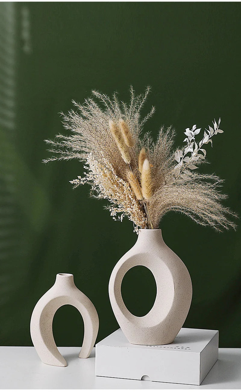 Serene Curve Decor