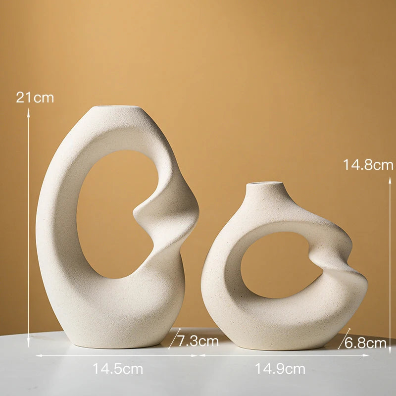 Calm Curve Vases