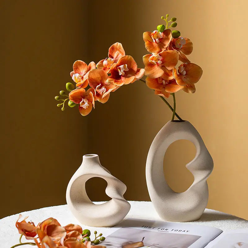 Calm Curve Vases