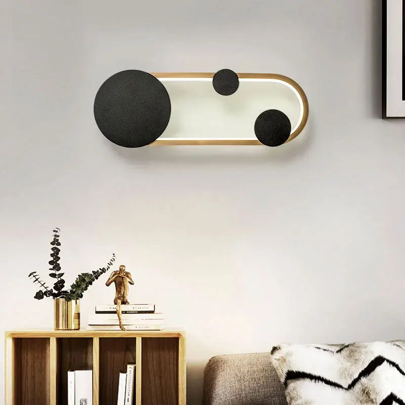 Indoor black and white wall lamp