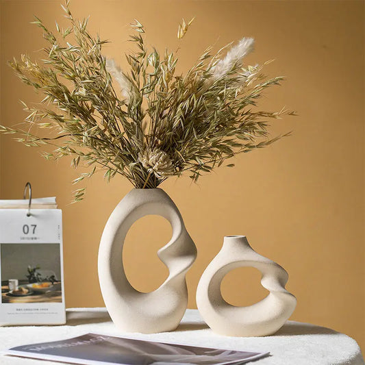 Calm Curve Vases