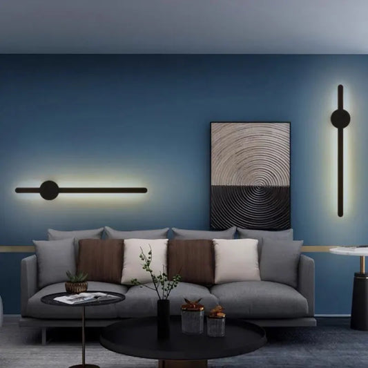 Strip wall lamp